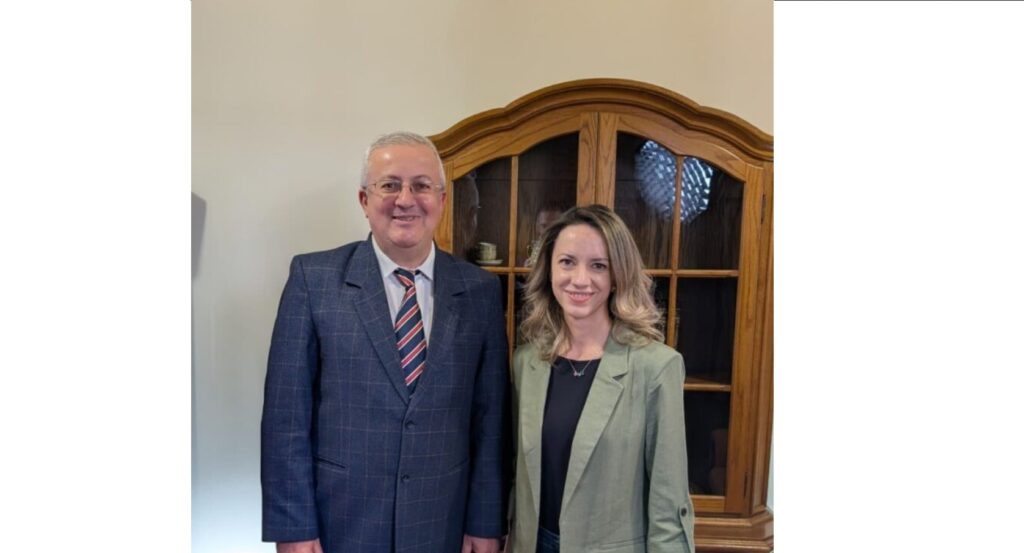 1775116088_69ce1f381bda0_anca-oltean-coach-daniel-lazar