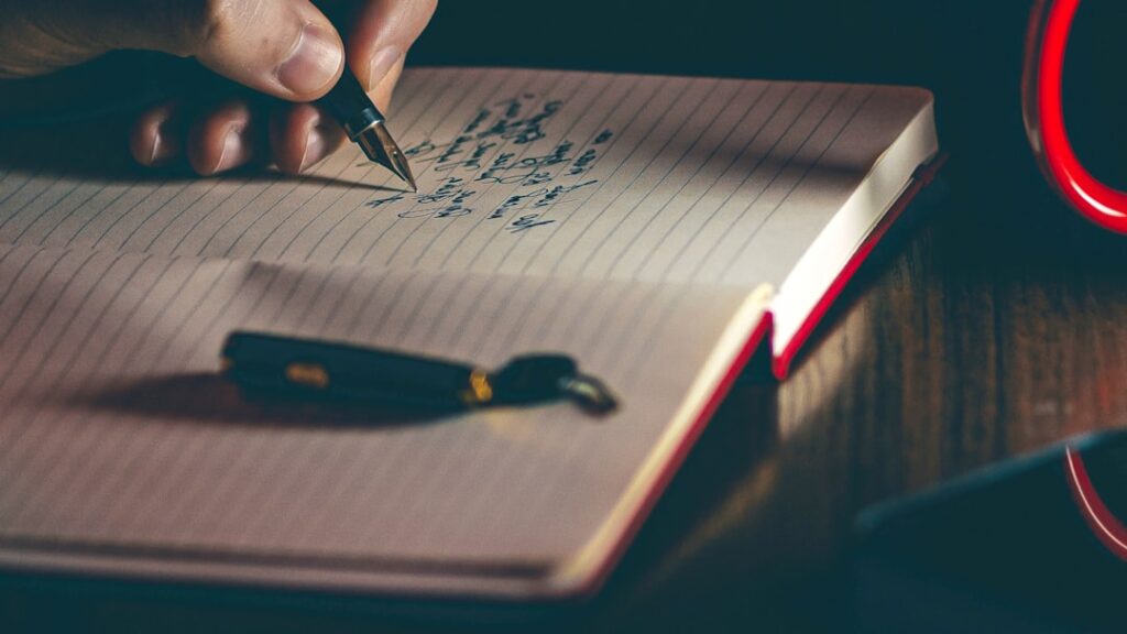 Photo automatic writing