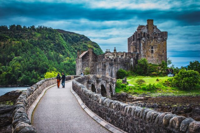 Photo castles and manors